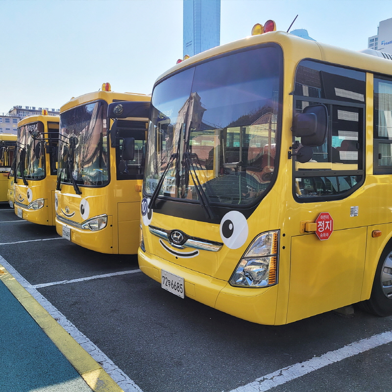 동성초등학교 차량 랩핑